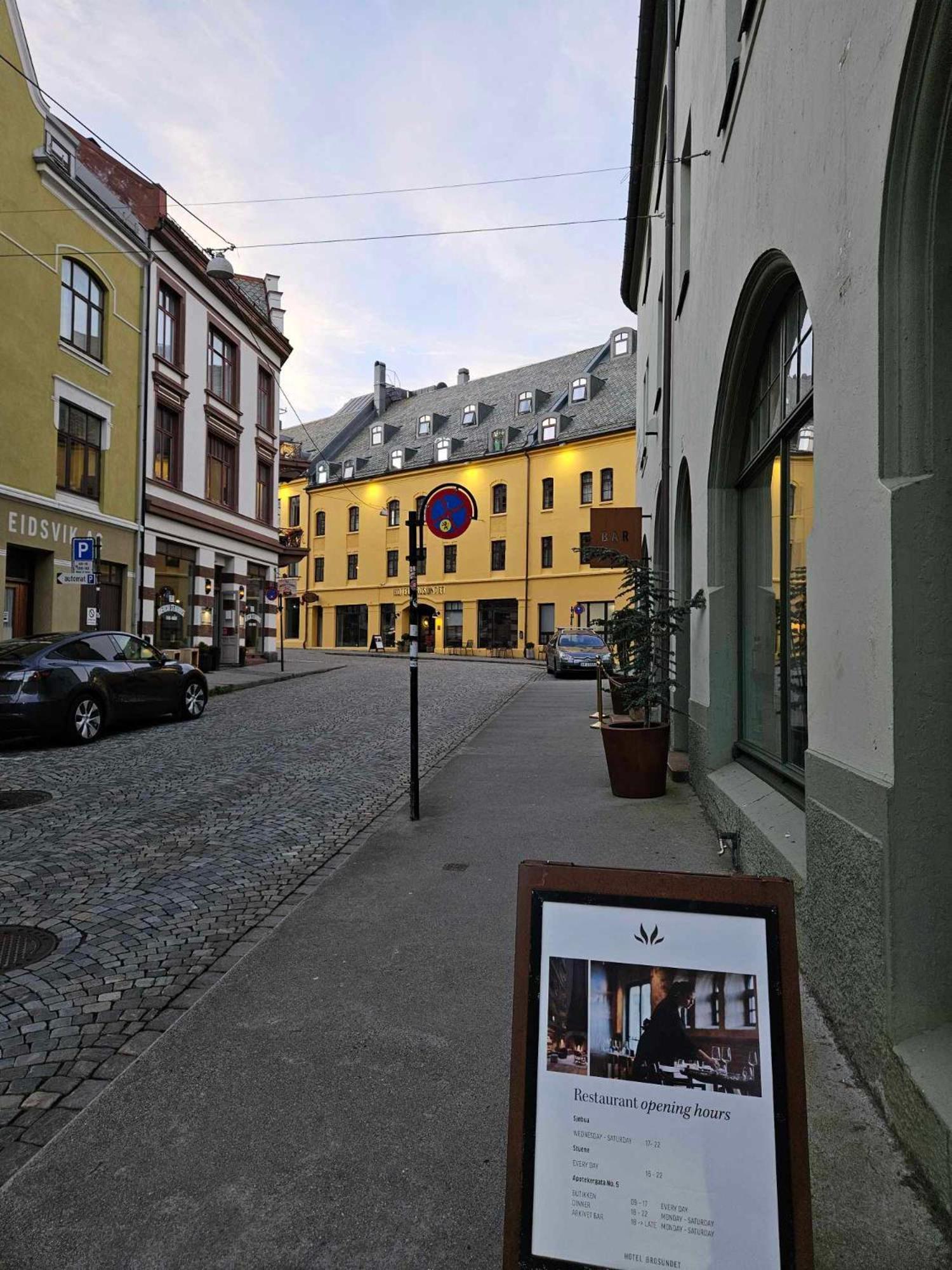 In The Heart Of Brosundet! Fully Equipped 3 Bed Room Ap Ålesund Exterior foto
